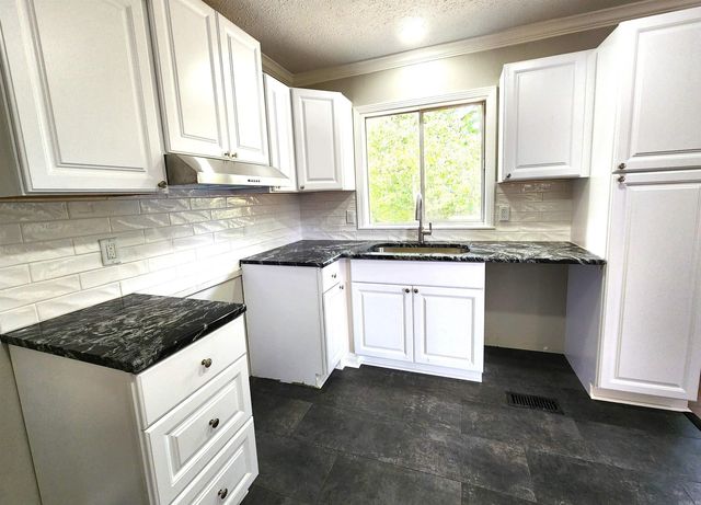 203 Tanglewood Drive, El Dorado, AR 71730