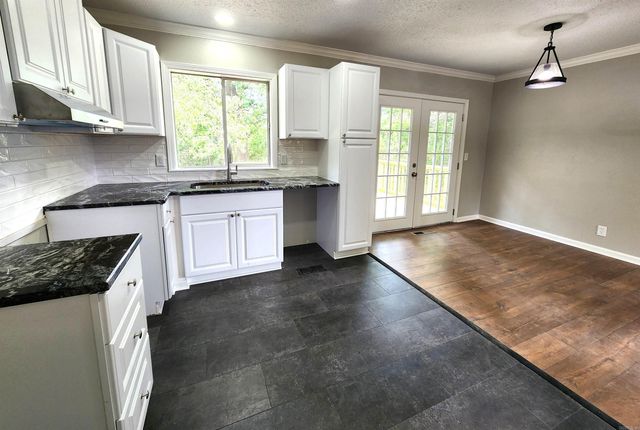 203 Tanglewood Drive, El Dorado, AR 71730