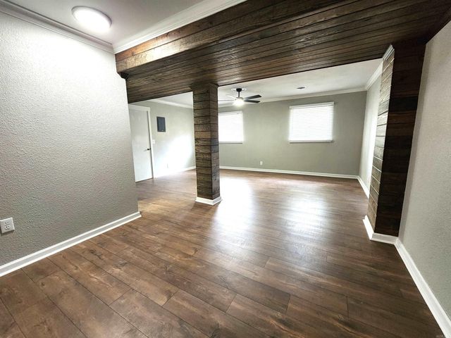 203 Tanglewood Drive, El Dorado, AR 71730