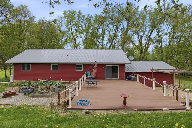 1237 County Road, Roberts, WI 54023