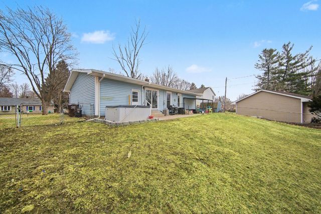 211 Pine Street, Tecumseh City, MI 49286