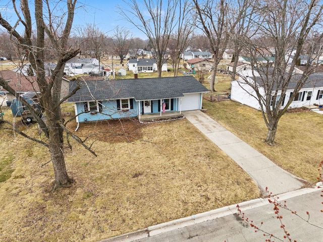 211 Pine Street, Tecumseh City, MI 49286