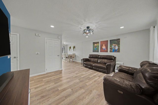211 Pine Street, Tecumseh City, MI 49286