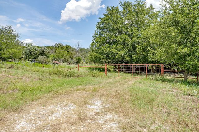 10370 Fm 215, Valley Mills, TX 76689