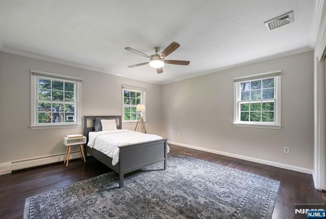286 Gregory Road, Franklin Lakes, NJ 07417