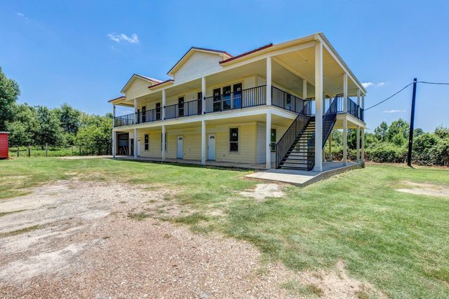 37557 Meadowview Drive, Hempstead, TX 77445