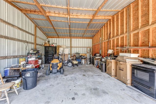 37557 Meadowview Drive, Hempstead, TX 77445