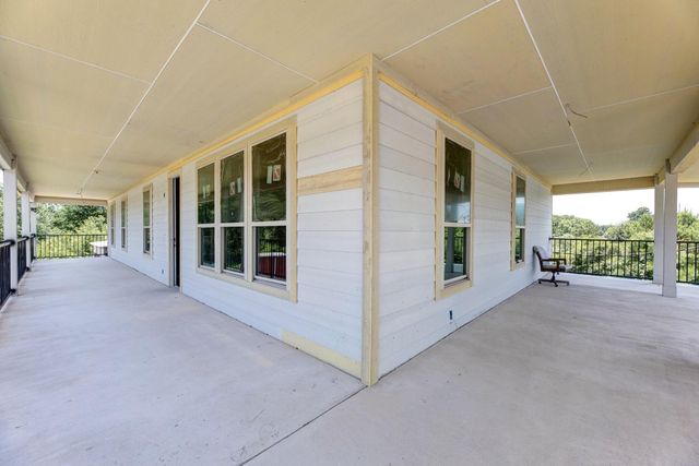 37557 Meadowview Drive, Hempstead, TX 77445