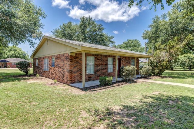 37557 Meadowview Drive, Hempstead, TX 77445