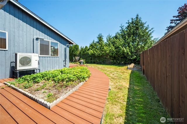 412 Eighth Street, Blaine, WA 98230