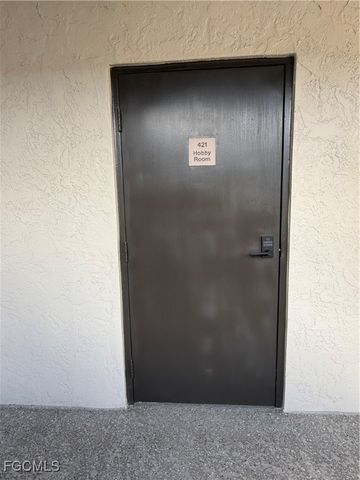 2121 Collier AVE 409, Fort Myers, FL 33901