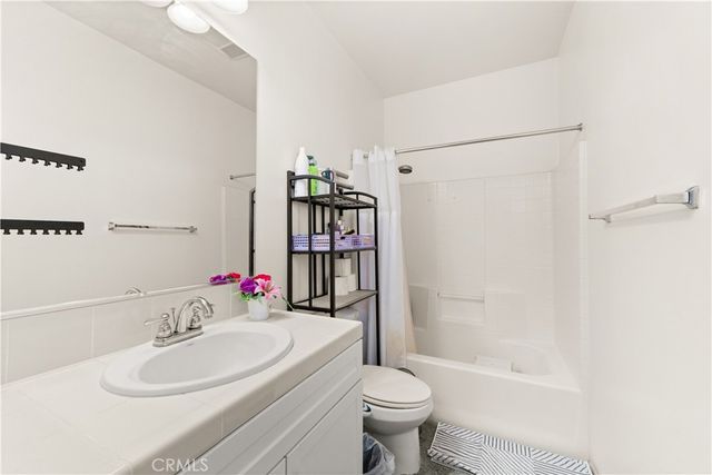 554 N Cabernet, Covina, CA 91723