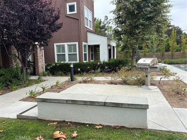 554 N Cabernet, Covina, CA 91723