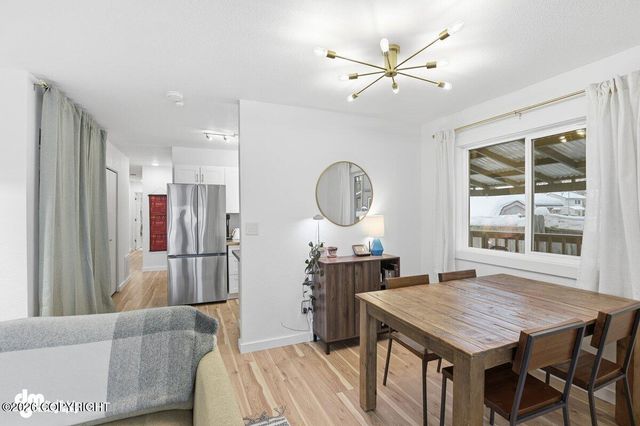 460 Capricorn Circle, Anchorage, AK 99508