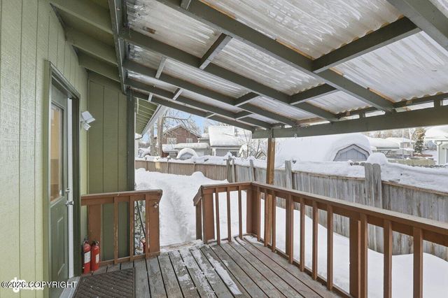 460 Capricorn Circle, Anchorage, AK 99508