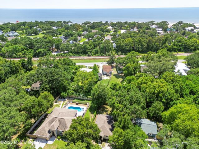 519 23rd Street, Gulfport, MS 39507
