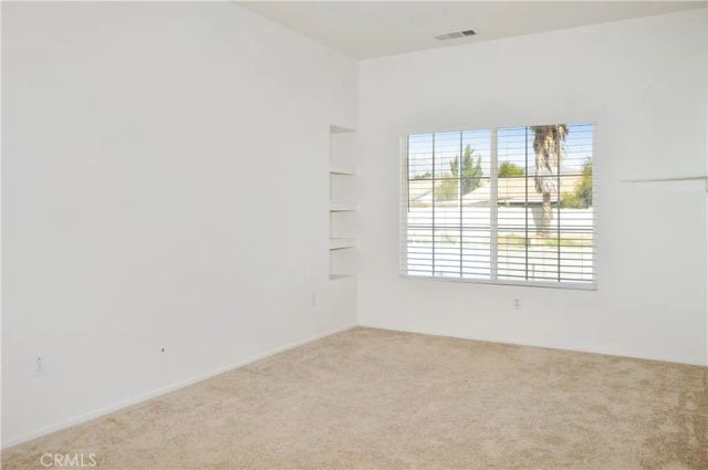421 Dorothy Anna Drive, Banning, CA 92220