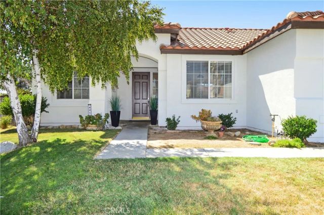 421 Dorothy Anna Drive, Banning, CA 92220