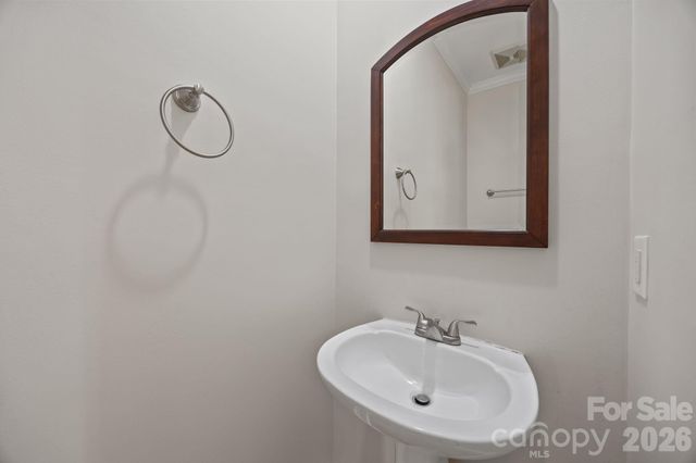 212 S Cedar Street, Charlotte, NC 28202