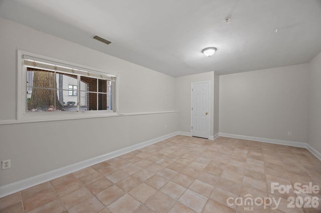 212 S Cedar Street, Charlotte, NC 28202