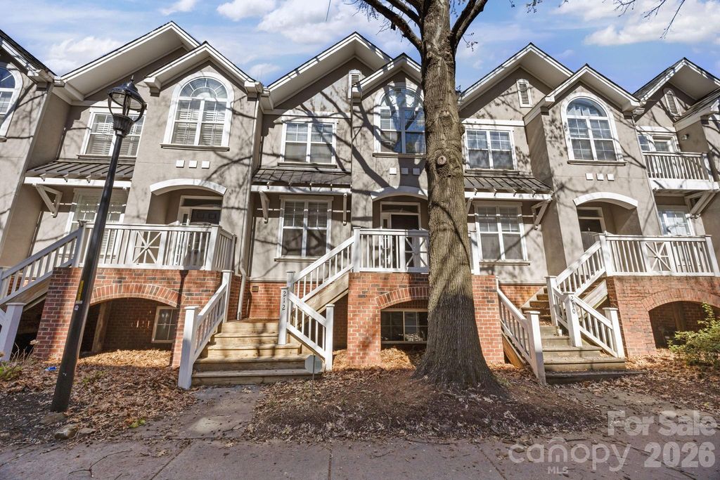 212 S Cedar Street, Charlotte, NC 28202