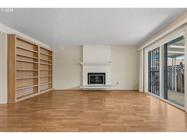 15390 Sw ALDERBROOK Ct, Tigard, OR 97224