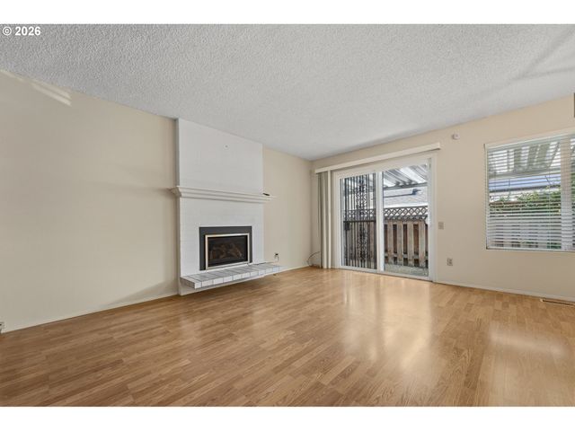 15390 Sw ALDERBROOK Ct, Tigard, OR 97224