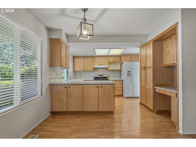 15390 Sw ALDERBROOK Ct, Tigard, OR 97224