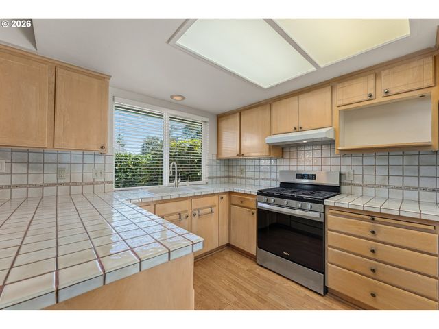 15390 Sw ALDERBROOK Ct, Tigard, OR 97224