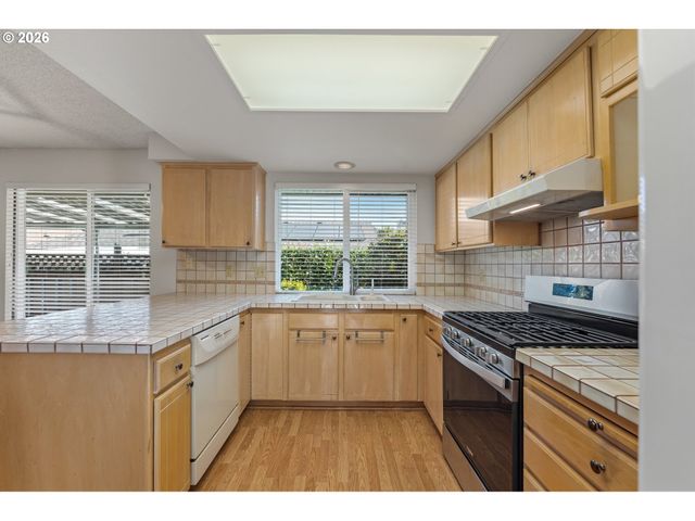 15390 Sw ALDERBROOK Ct, Tigard, OR 97224