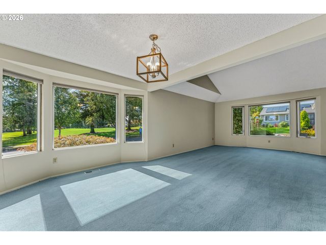 15390 Sw ALDERBROOK Ct, Tigard, OR 97224
