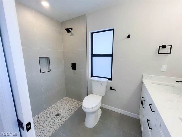 27487 Sunset DR, Punta Gorda, FL 33955