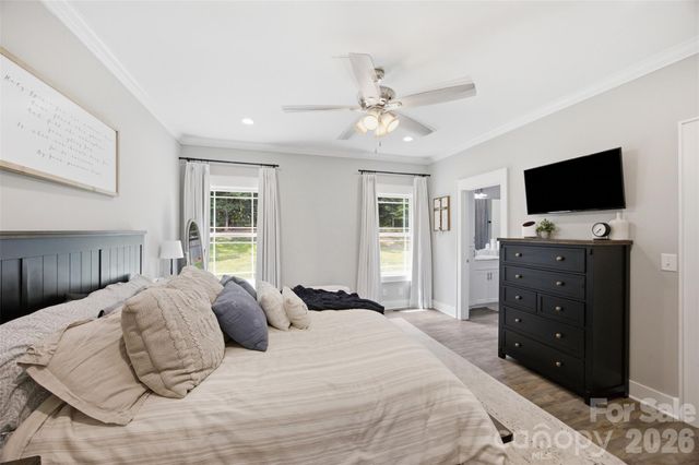 301 Pinehurst Drive, Kings Mountain, NC 28086