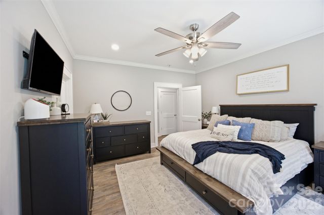 301 Pinehurst Drive, Kings Mountain, NC 28086