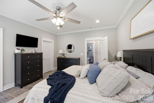 301 Pinehurst Drive, Kings Mountain, NC 28086