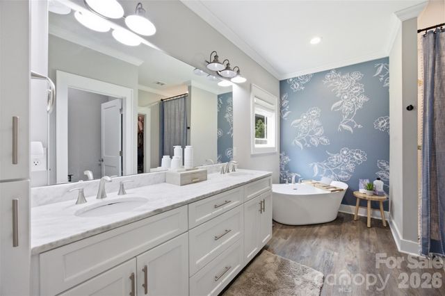 301 Pinehurst Drive, Kings Mountain, NC 28086