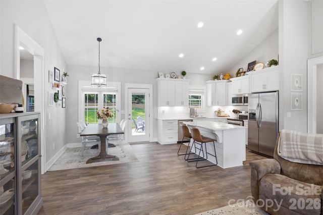 301 Pinehurst Drive, Kings Mountain, NC 28086
