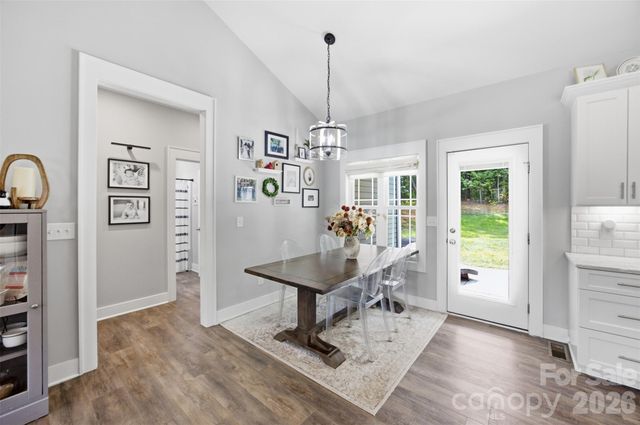 301 Pinehurst Drive, Kings Mountain, NC 28086