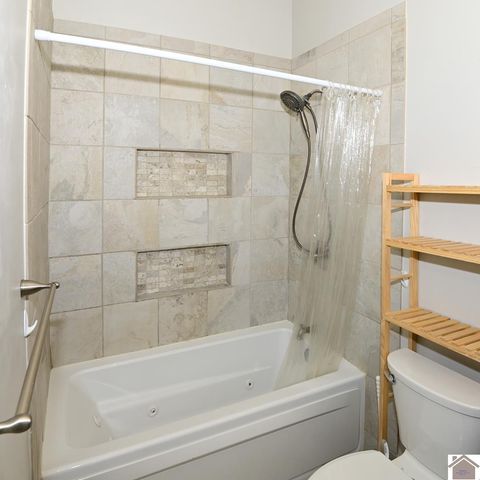 3601 Central Avenue, Paducah, KY 42001