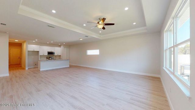 371 Halloran Street SE, Palm Bay, FL 32909