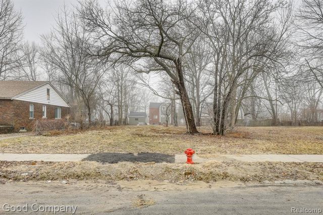 5577 Woodhall Street, Detroit, MI 48224