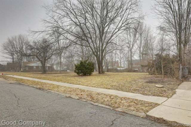 5577 Woodhall Street, Detroit, MI 48224