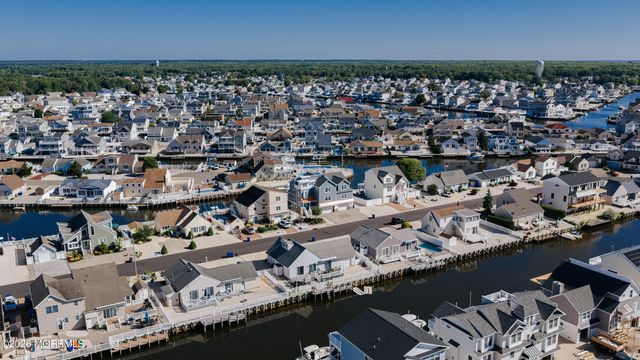 144 Arthur Drive, Beach Haven West, NJ 08050