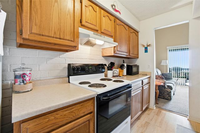 325 Carolcrest Lane 15, Livingston, TX 77351