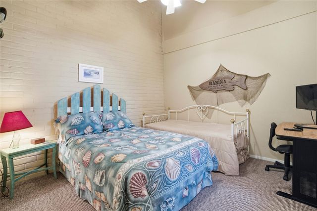 325 Carolcrest Lane 15, Livingston, TX 77351