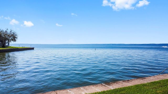 325 Carolcrest Lane 15, Livingston, TX 77351