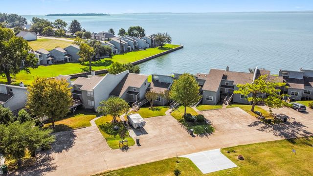 325 Carolcrest Lane 15, Livingston, TX 77351