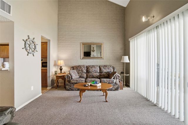 325 Carolcrest Lane 15, Livingston, TX 77351