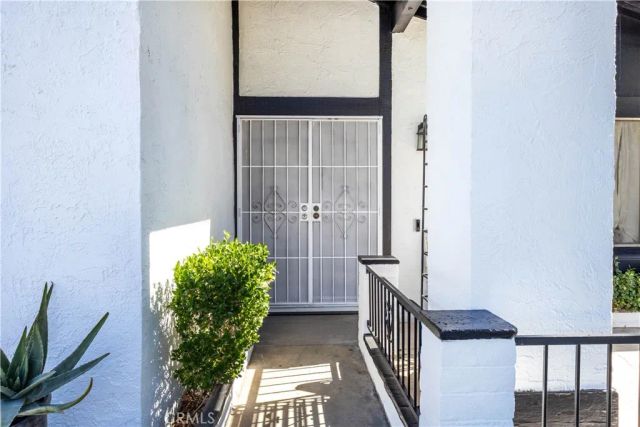 7000 Batavia, Riverside, CA 92503
