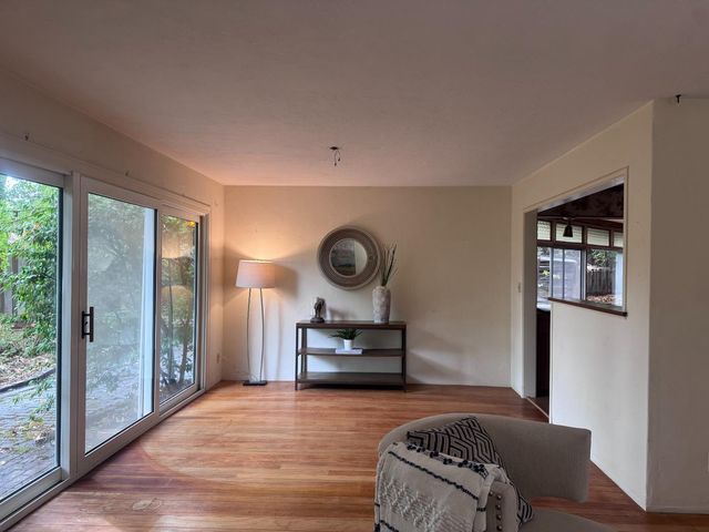 1345 Arbor Avenue, Los Altos, CA 94024